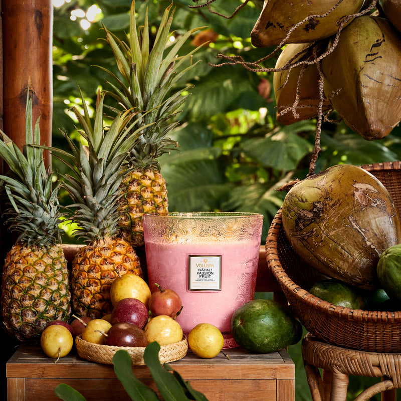 Nāpali Passion Fruit - 5 Wick Hearth Candle - view 3