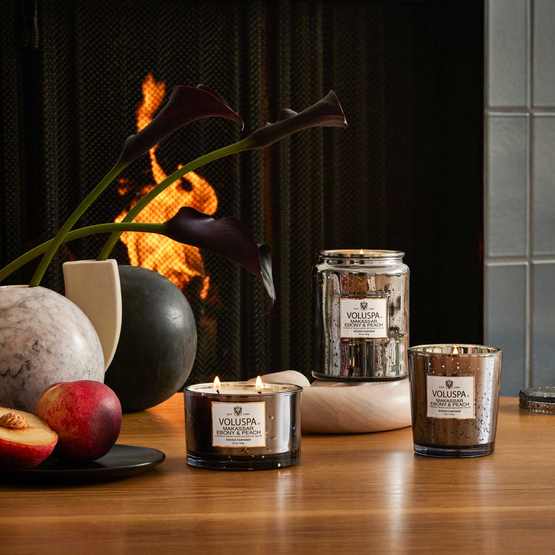 Makassar Ebony & Peach - Classic Candle - view 3