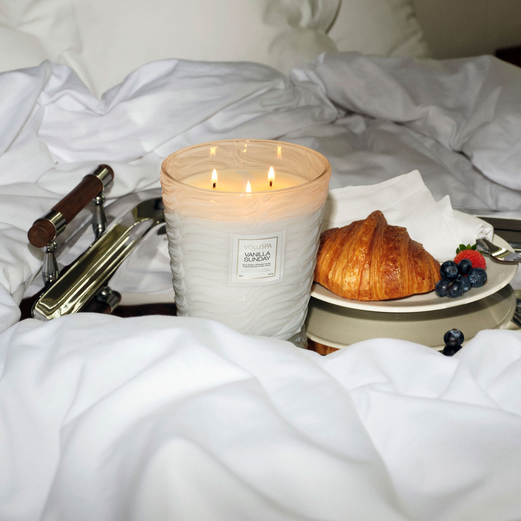 Vanilla Sunday - 3 Wick Hearth Candle - hover image