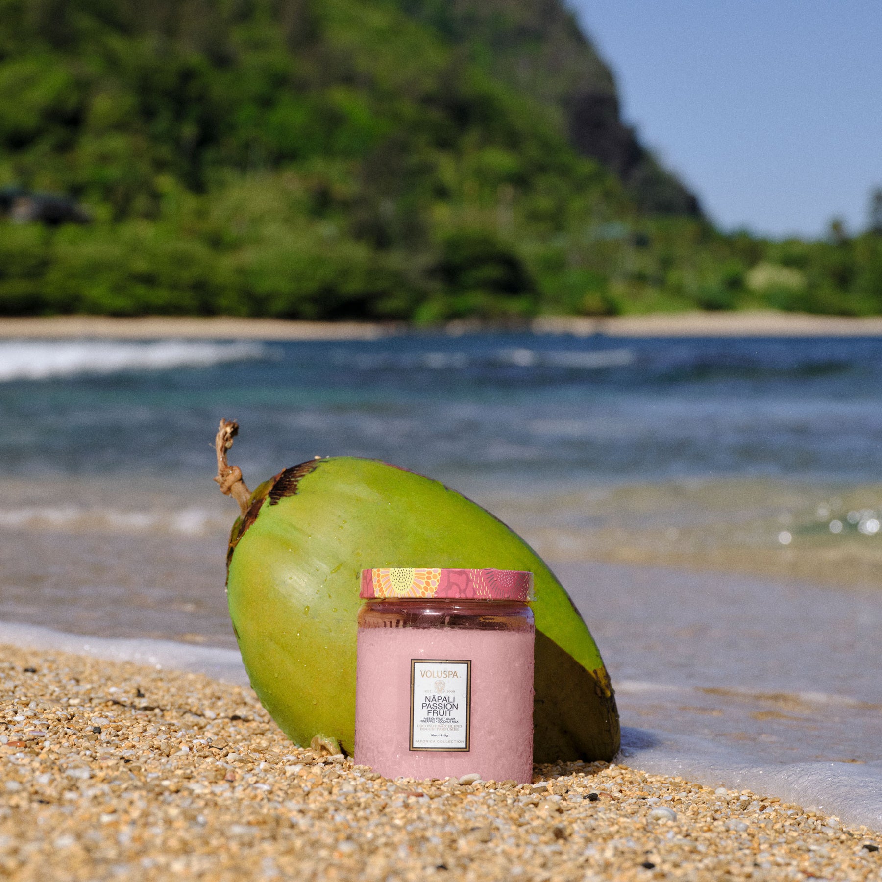 Nāpali Passion Fruit - Large Jar Candle