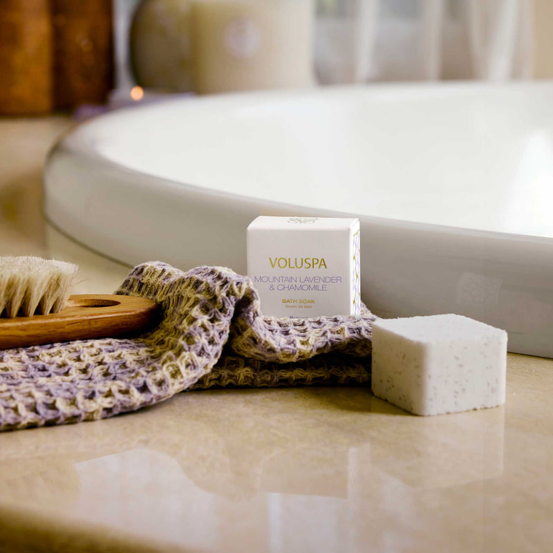 Mountain Lavender & Chamomile - Bath Soak - view 3